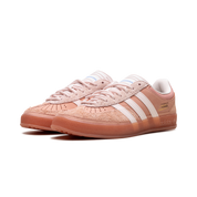 Gazelle Indoor "Bad Bunny Wonder Clay"