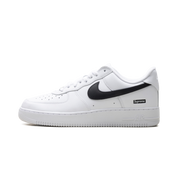 Air Force 1 Low Supreme - White and Black