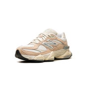 New Balance 9060 - Vintage Rose