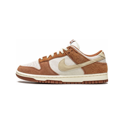 Nike Dunk Low - Medium Curry