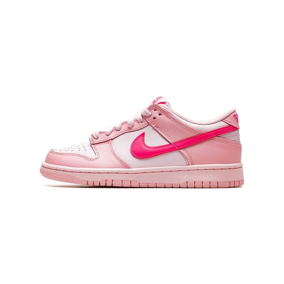 Nike Dunk Low - Triple Pink