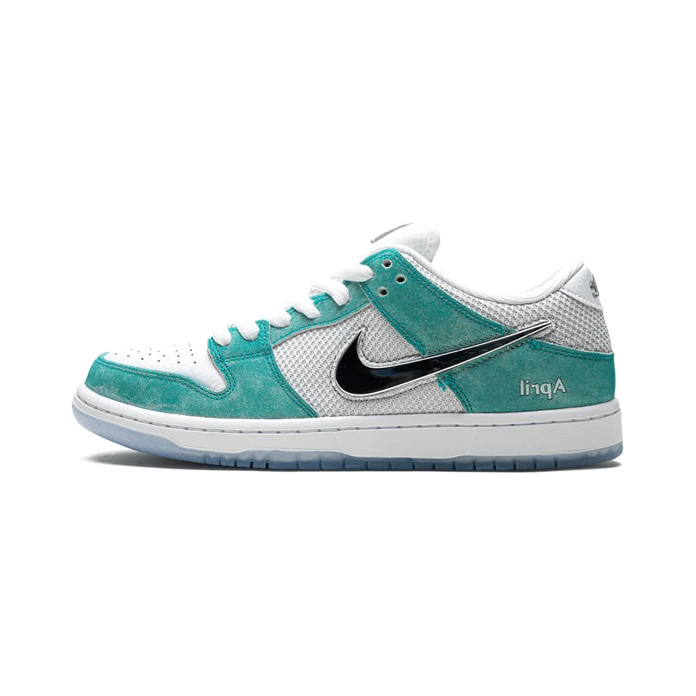 Nike SB Dunk Low - April Skateboards